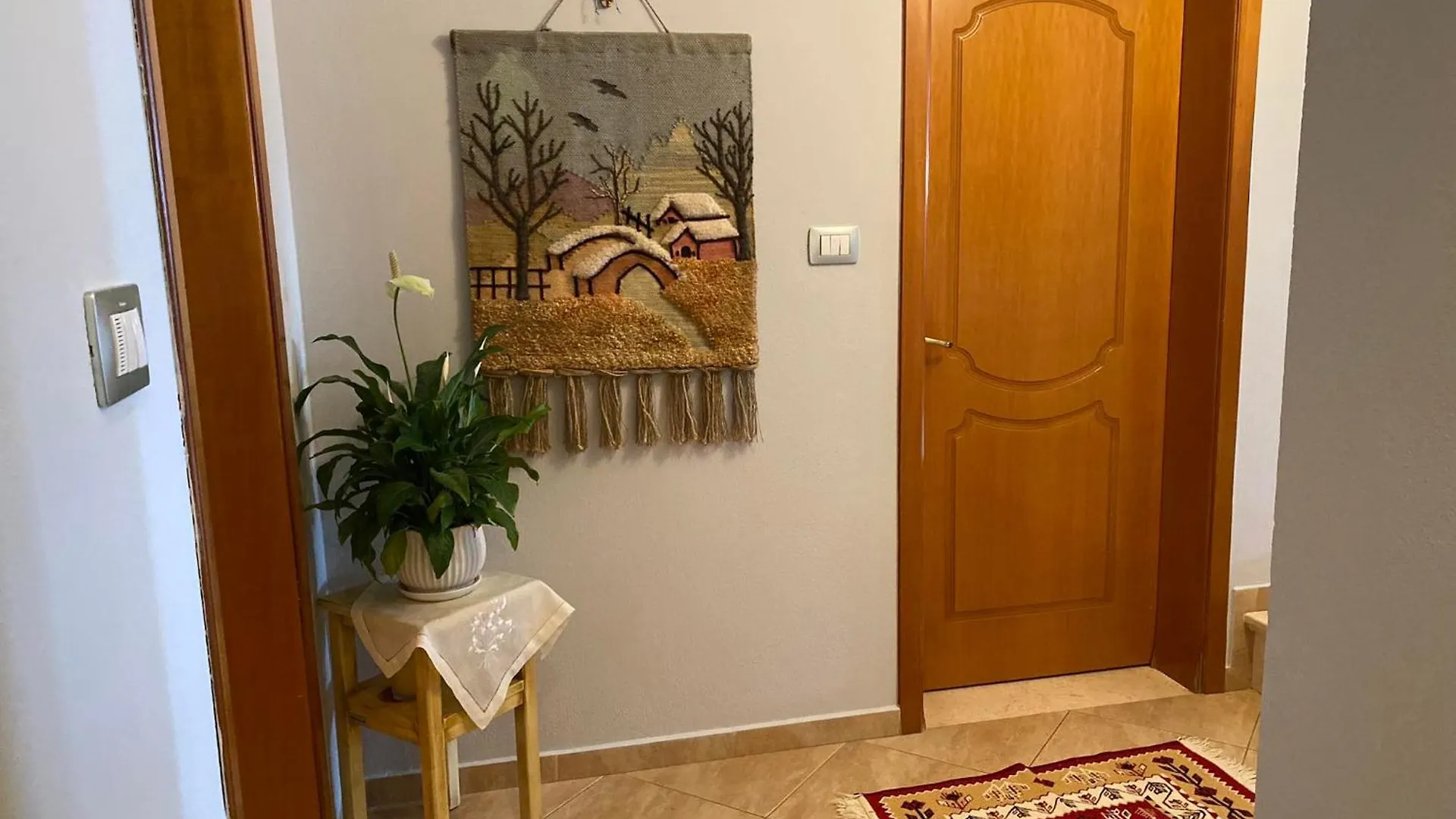 Guest House Persa Gjirokaster Apartment