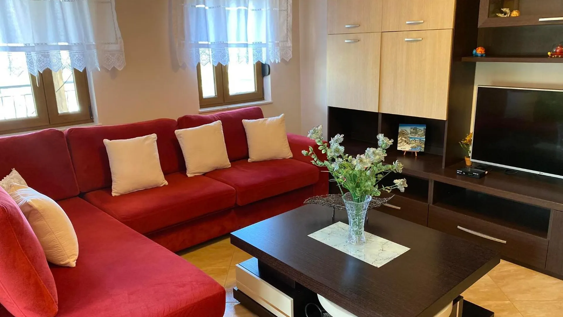 Guest House Persa Gjirokaster Apartment