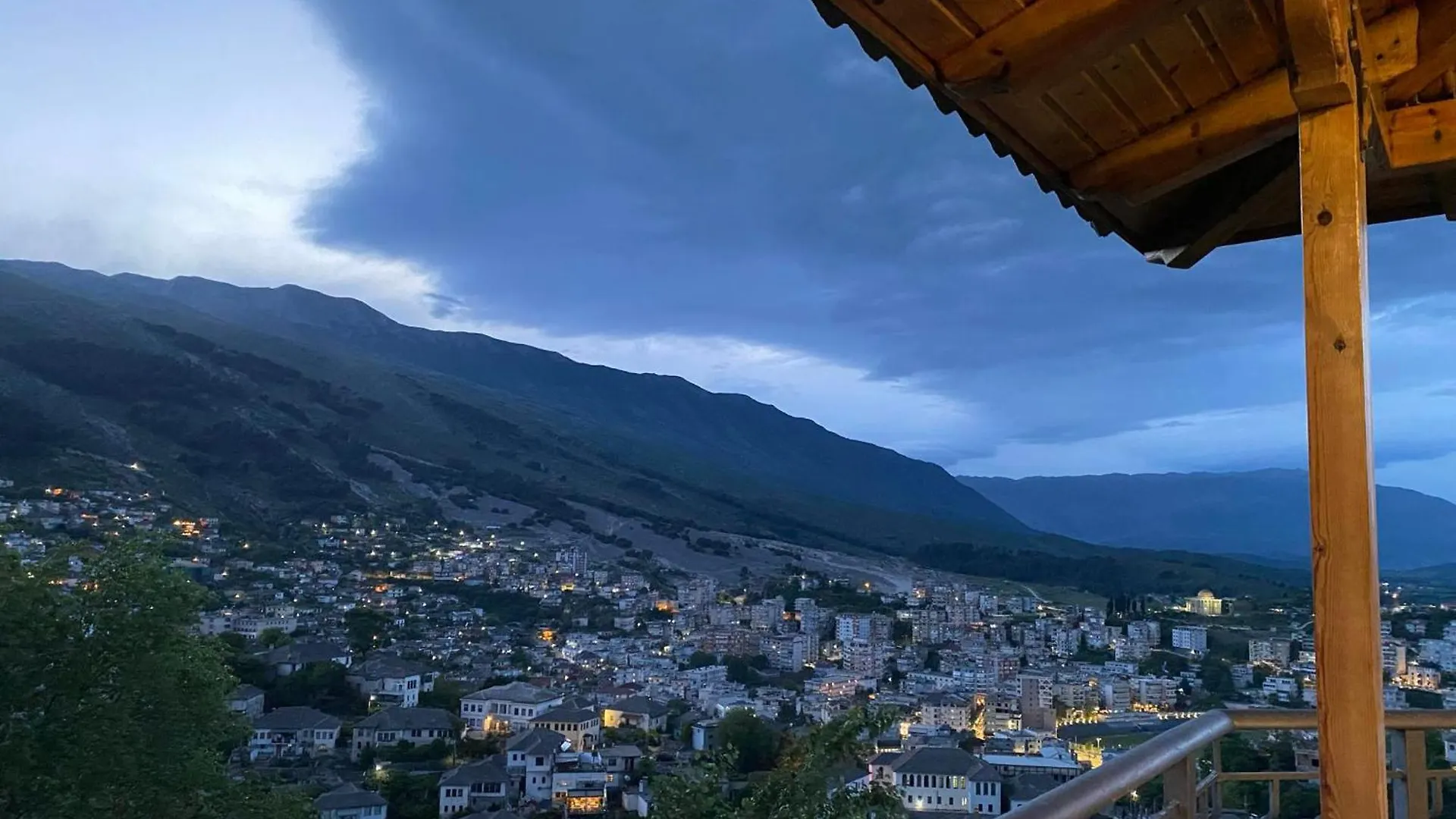 Guest House Persa Gjirokaster