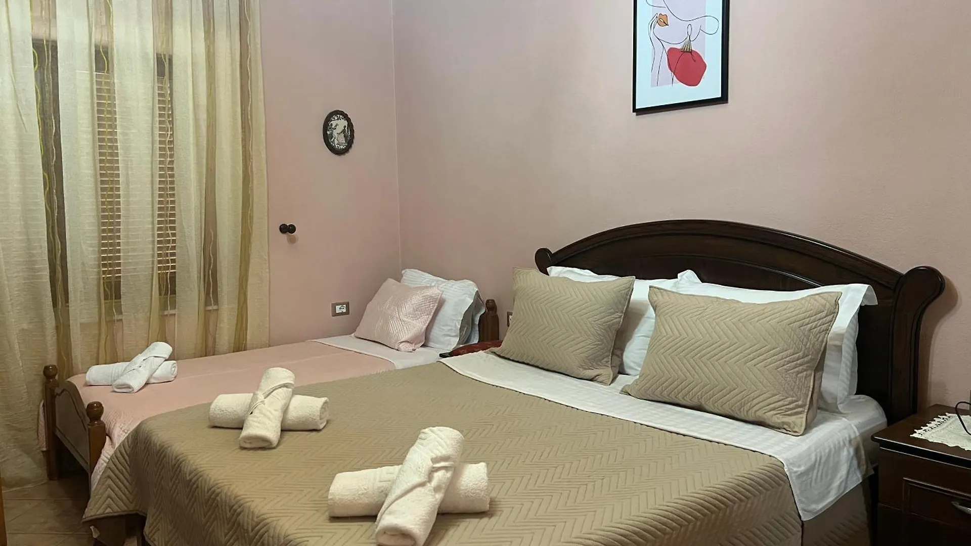 Apartment Guest House Persa Gjirokaster